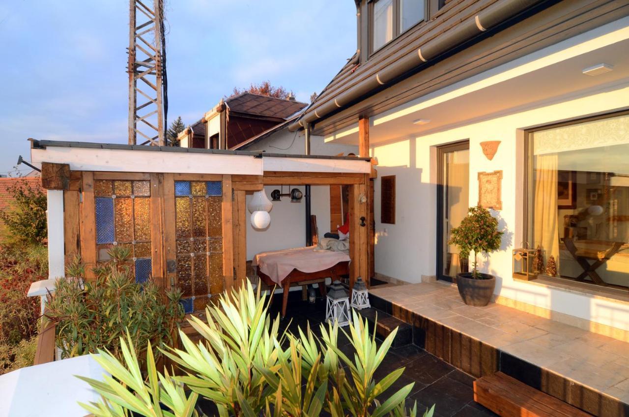 Fília Apartman Eger Exterior foto